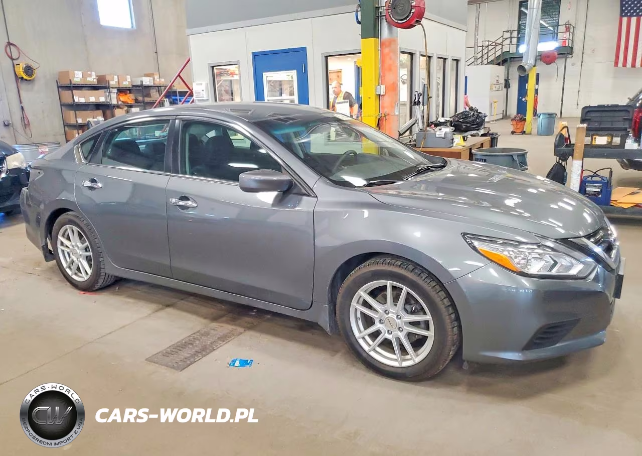 2018 Nissan Altima 2.5 S VIN:1N4AL3AP7JC139718 - 4