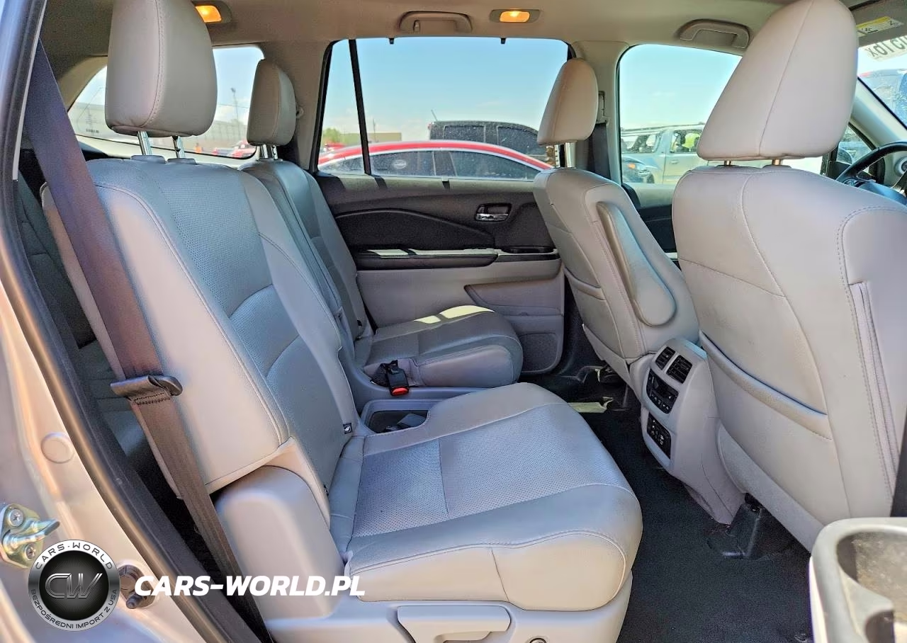 2017 Honda Pilot Elite VIN:5FNYF6H07HB003192 - 11