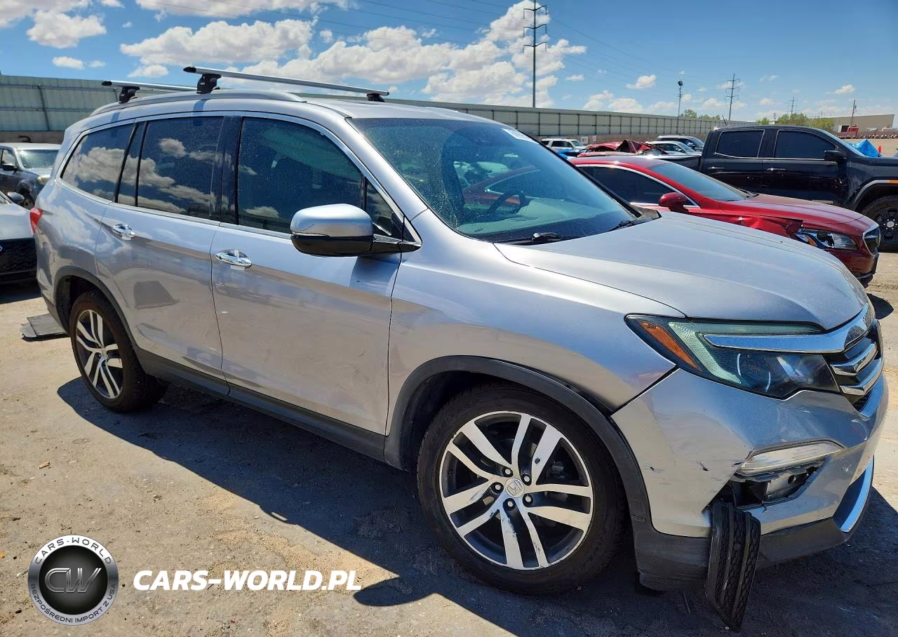 2017 Honda Pilot Elite VIN:5FNYF6H07HB003192 - 4