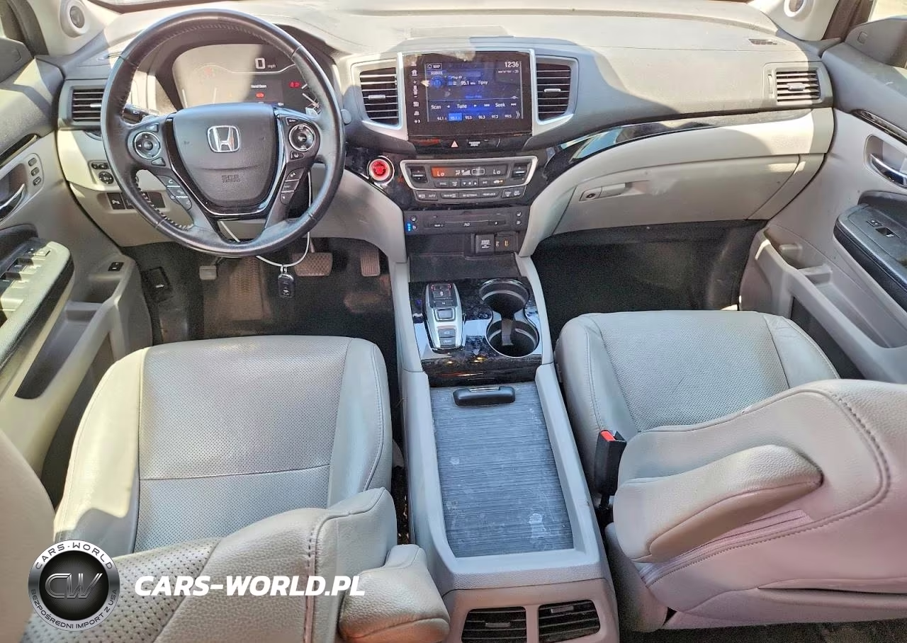 2017 Honda Pilot Elite VIN:5FNYF6H07HB003192 - 8
