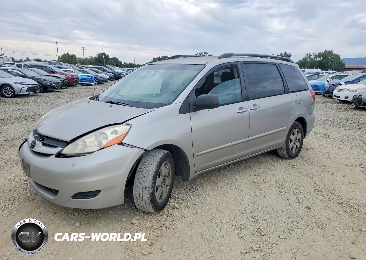 2006 Toyota Sienna Le 7 Passenger