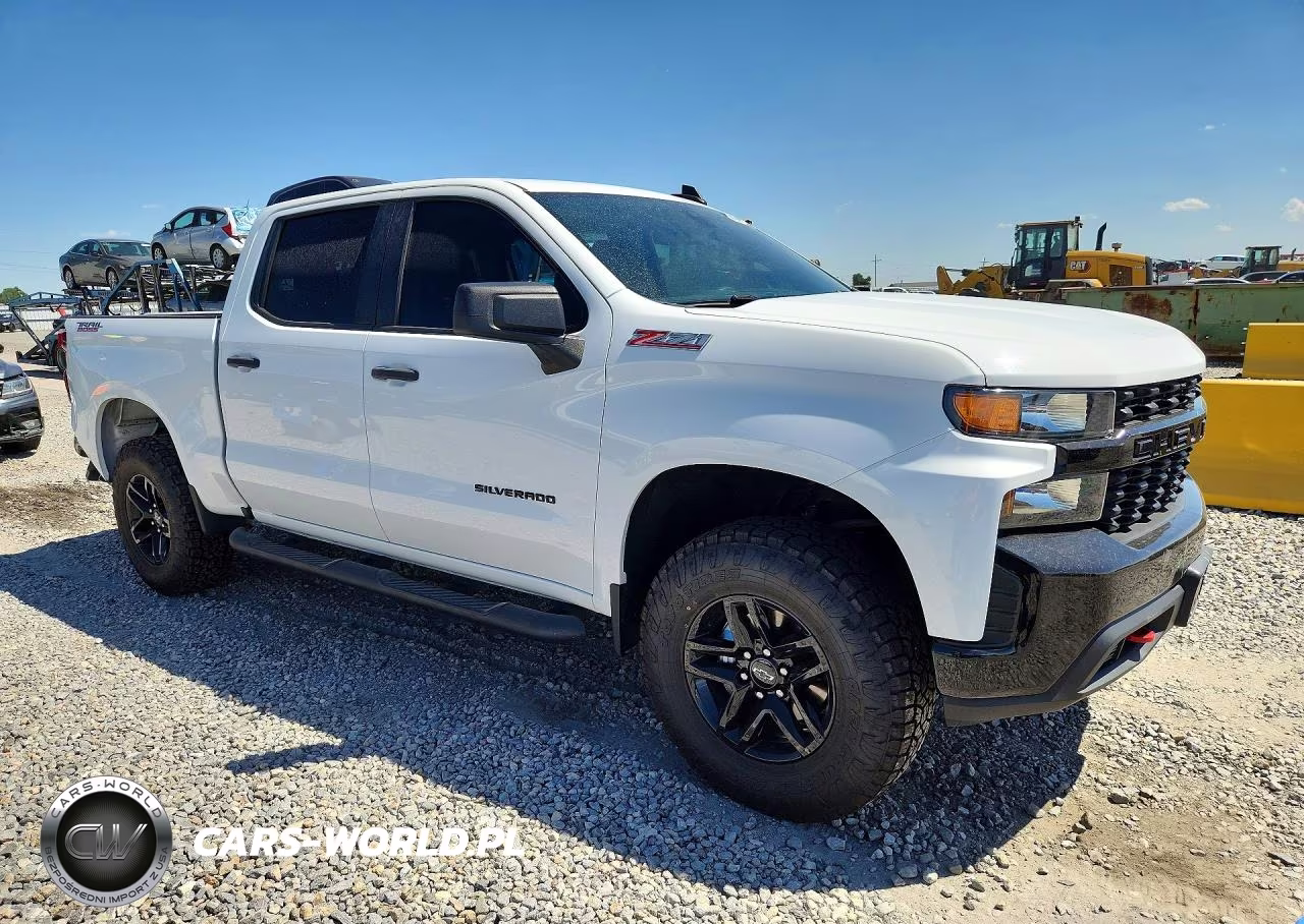 2021 Chevrolet Silverado K1500 Trail Boss Custom VIN:1GCPYCEF0MZ383736 - 4