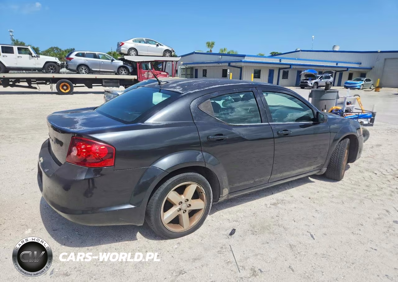 2011 Dodge Avenger Lux VIN:1B3BD2FG1BN506280 - 3