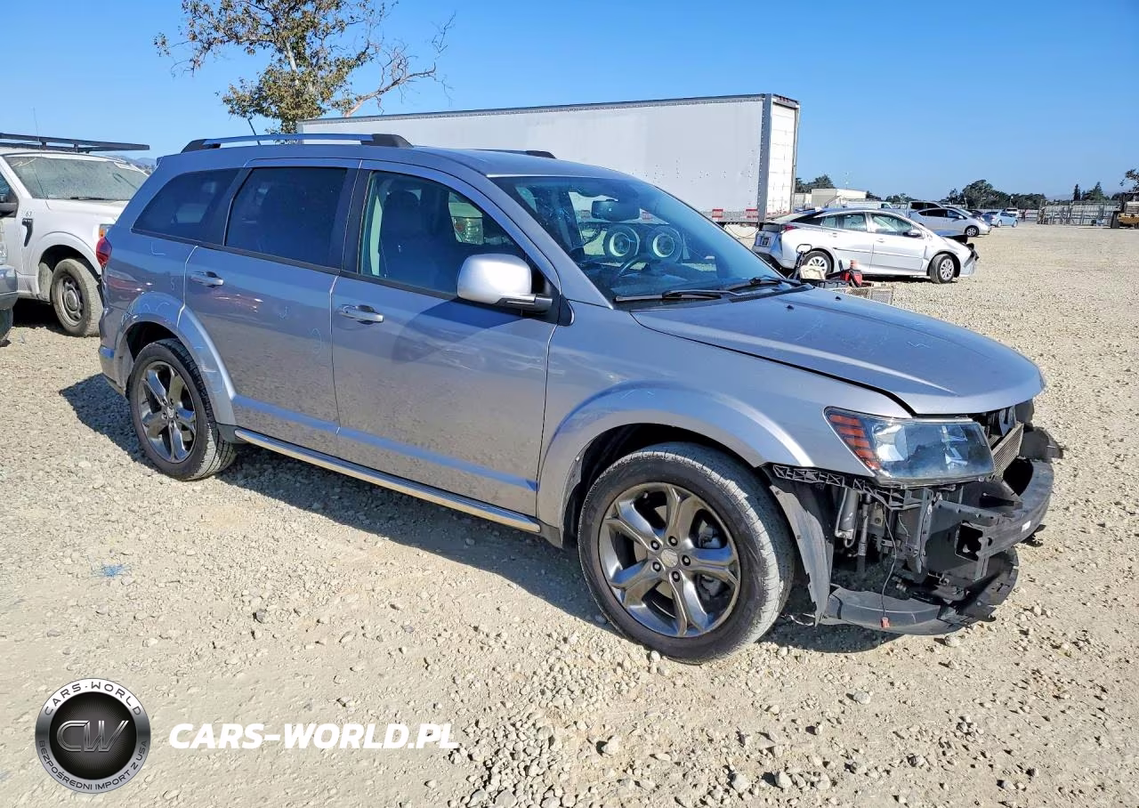 2015 Dodge Journey Crossroad VIN:3C4PDCGG5FT630891 - 4