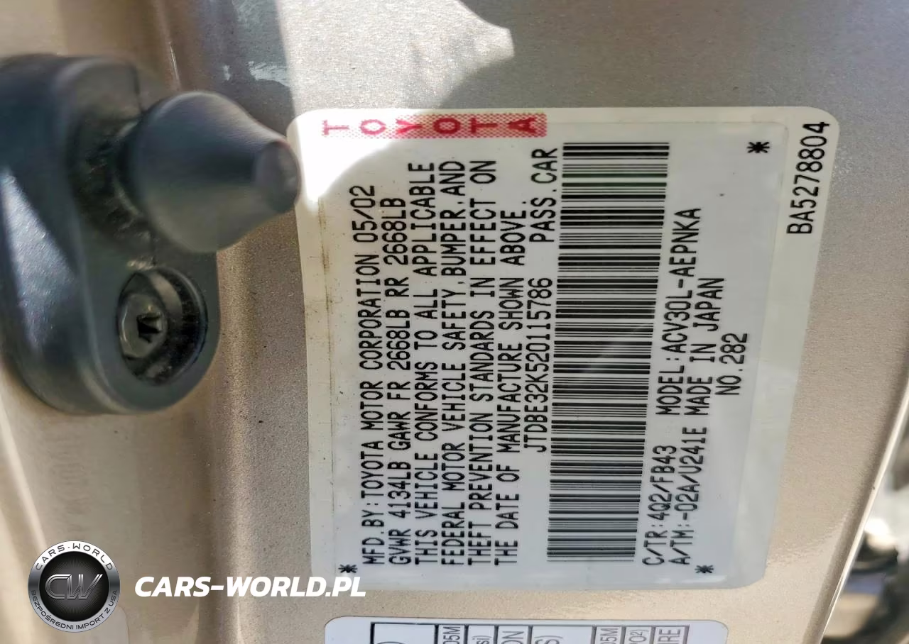 2002 Toyota Camry Le VIN:JTDBE32K520115786 - 12