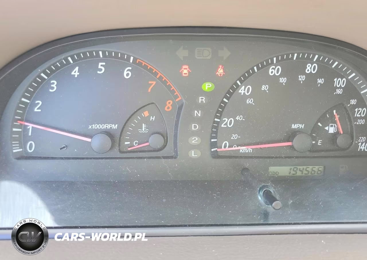 2002 Toyota Camry Le VIN:JTDBE32K520115786 - 9