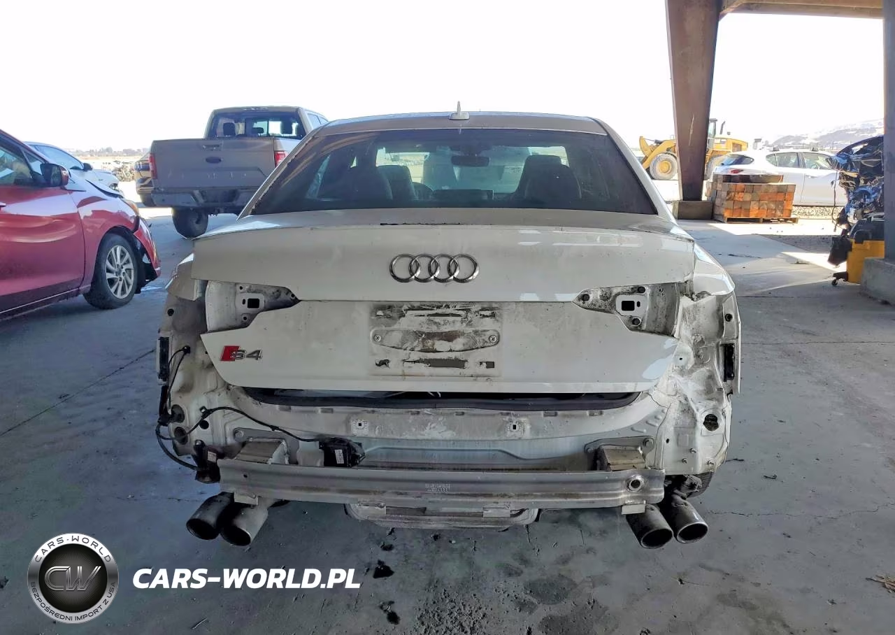 2018 Audi S4 Premium Plus VIN:WAUB4AF42JA015458 - 6