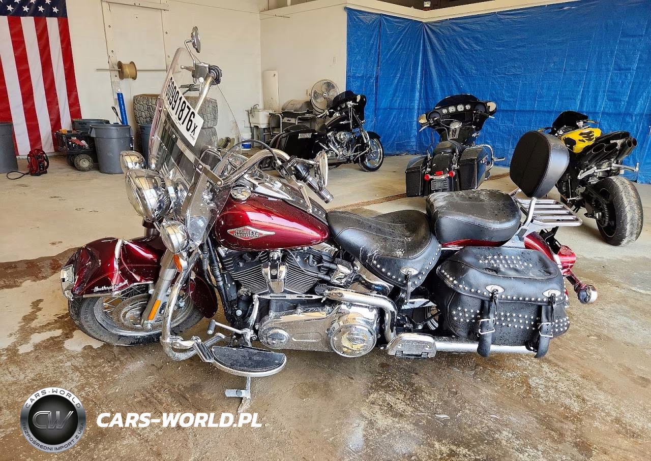 2014 Harley-Davidson Flstc Heritage Softail Classic VIN:1HD1BWV10EB046909 - 3
