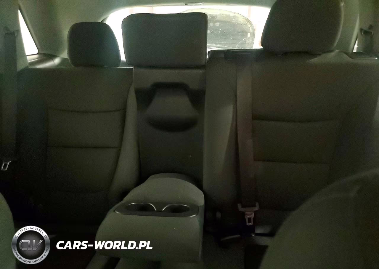 2013 Kia Sorento Lx VIN:5XYKT4A18DG386102 - 10