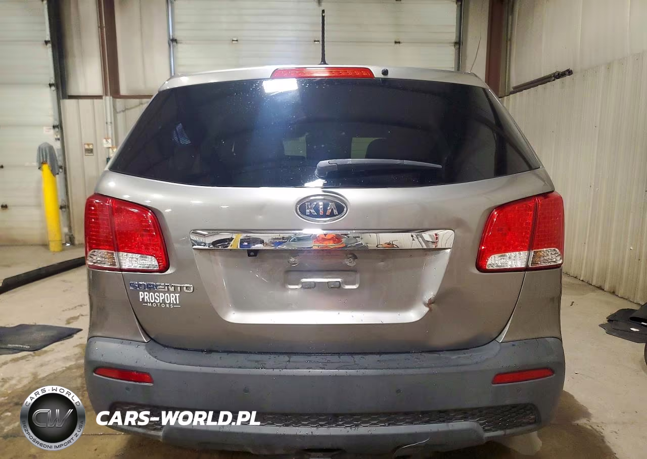 2013 Kia Sorento Lx VIN:5XYKT4A18DG386102 - 6