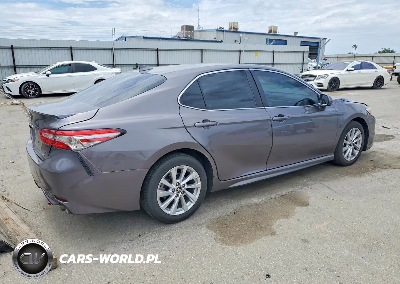 2019 Toyota Camry Se VIN:4T1B11HK7KU293470 - 3