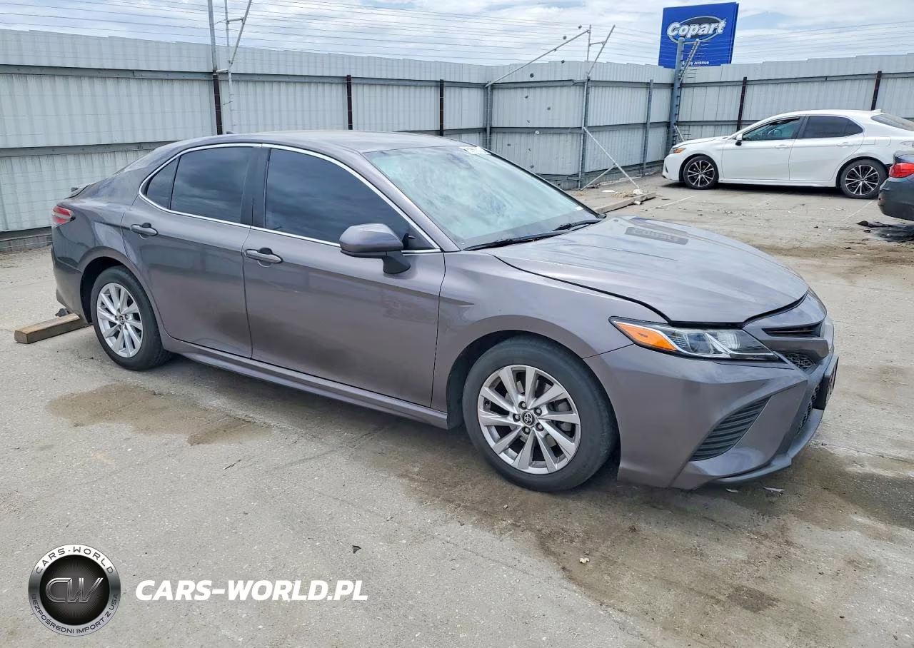 2019 Toyota Camry Se VIN:4T1B11HK7KU293470 - 4