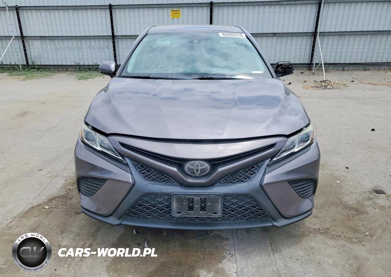 2019 Toyota Camry Se VIN:4T1B11HK7KU293470 - 5
