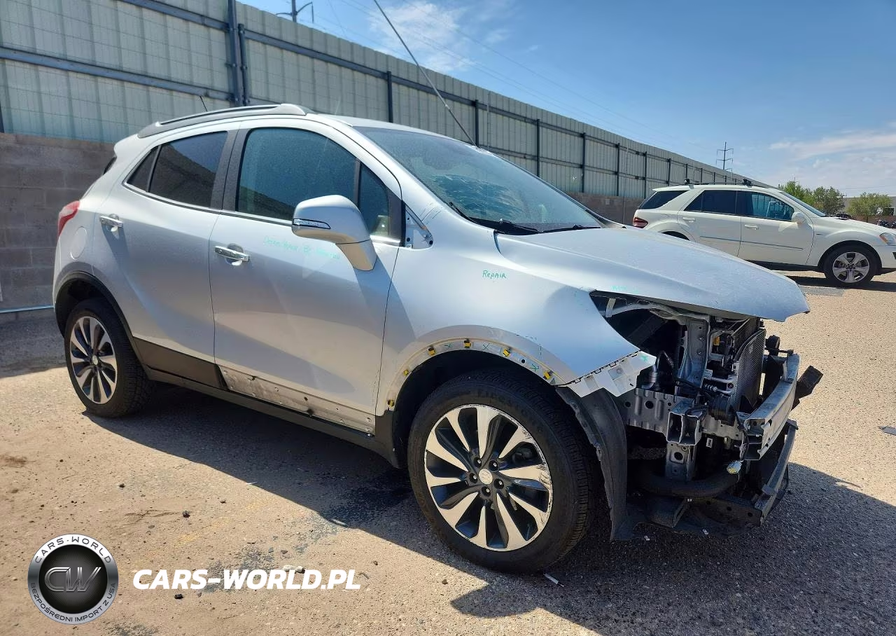 2020 Buick Encore Essence VIN:KL4CJGSB5LB038750 - 4