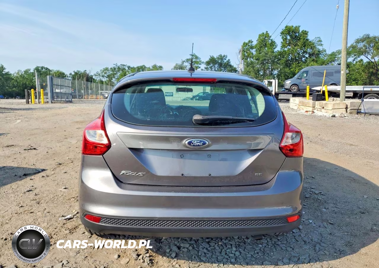 2014 Ford Focus Se VIN:1FADP3K2XEL252282 - 6