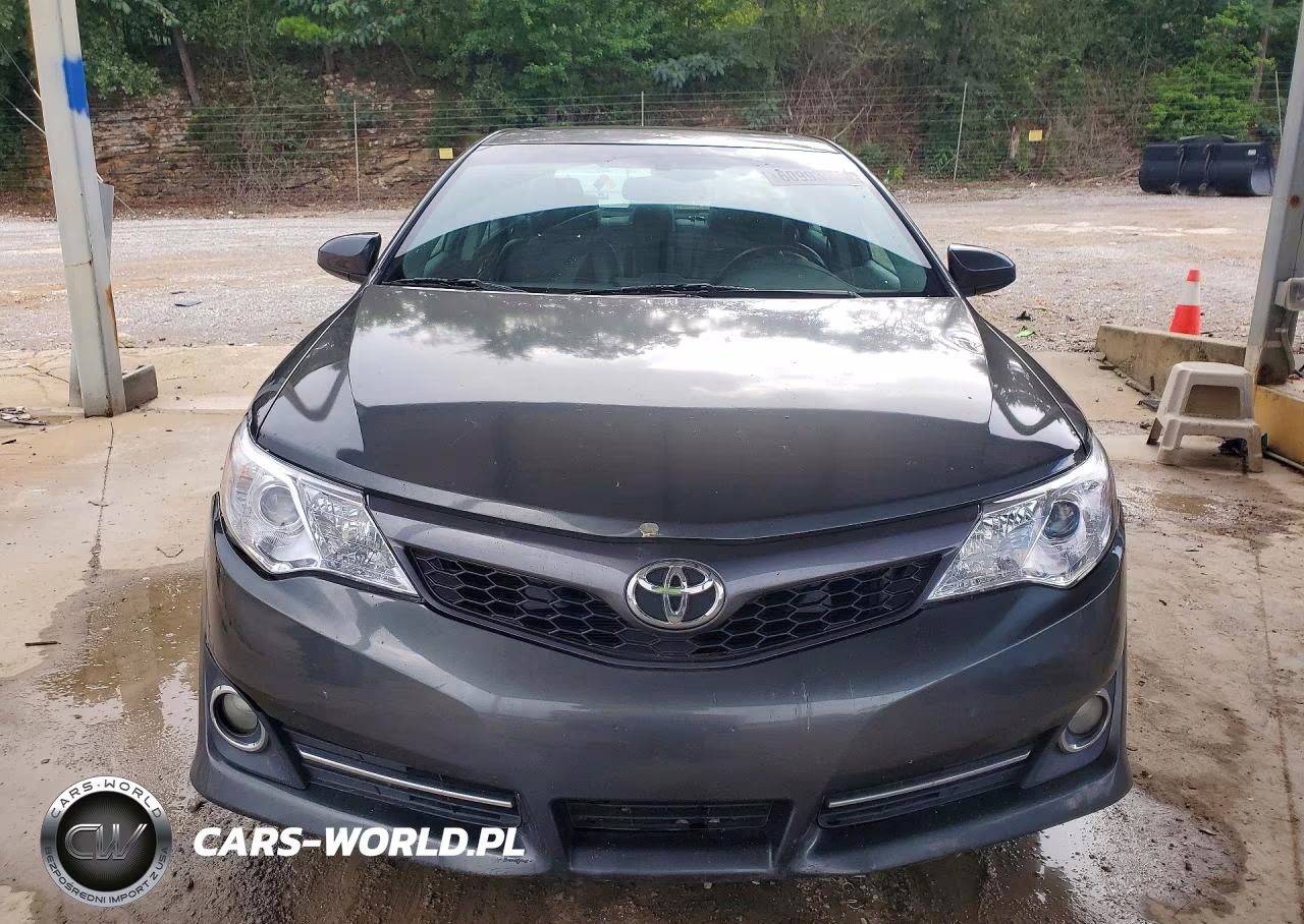 2014 Toyota Camry Se VIN:4T1BF1FK1EU800159 - 5
