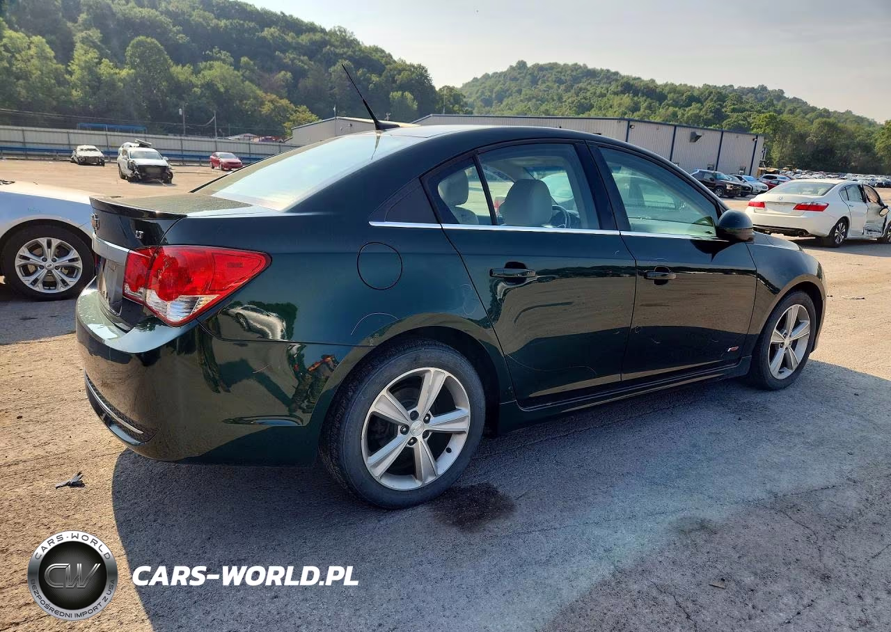 2014 Chevrolet Cruze Lt VIN:1G1PE5SB2E7286520 - 3