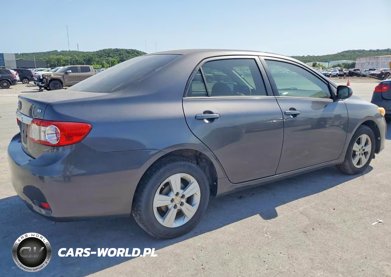 2011 Toyota Corolla Le VIN:JTDBU4EE9B9151667 - 3