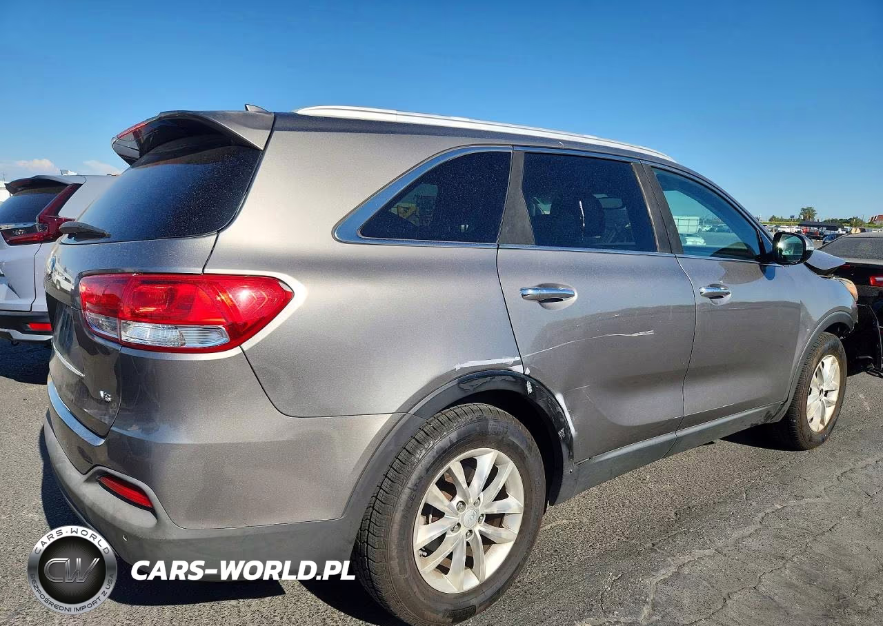 2017 Kia Sorento Lx V6 VIN:5XYPG4A53HG235929 - 3