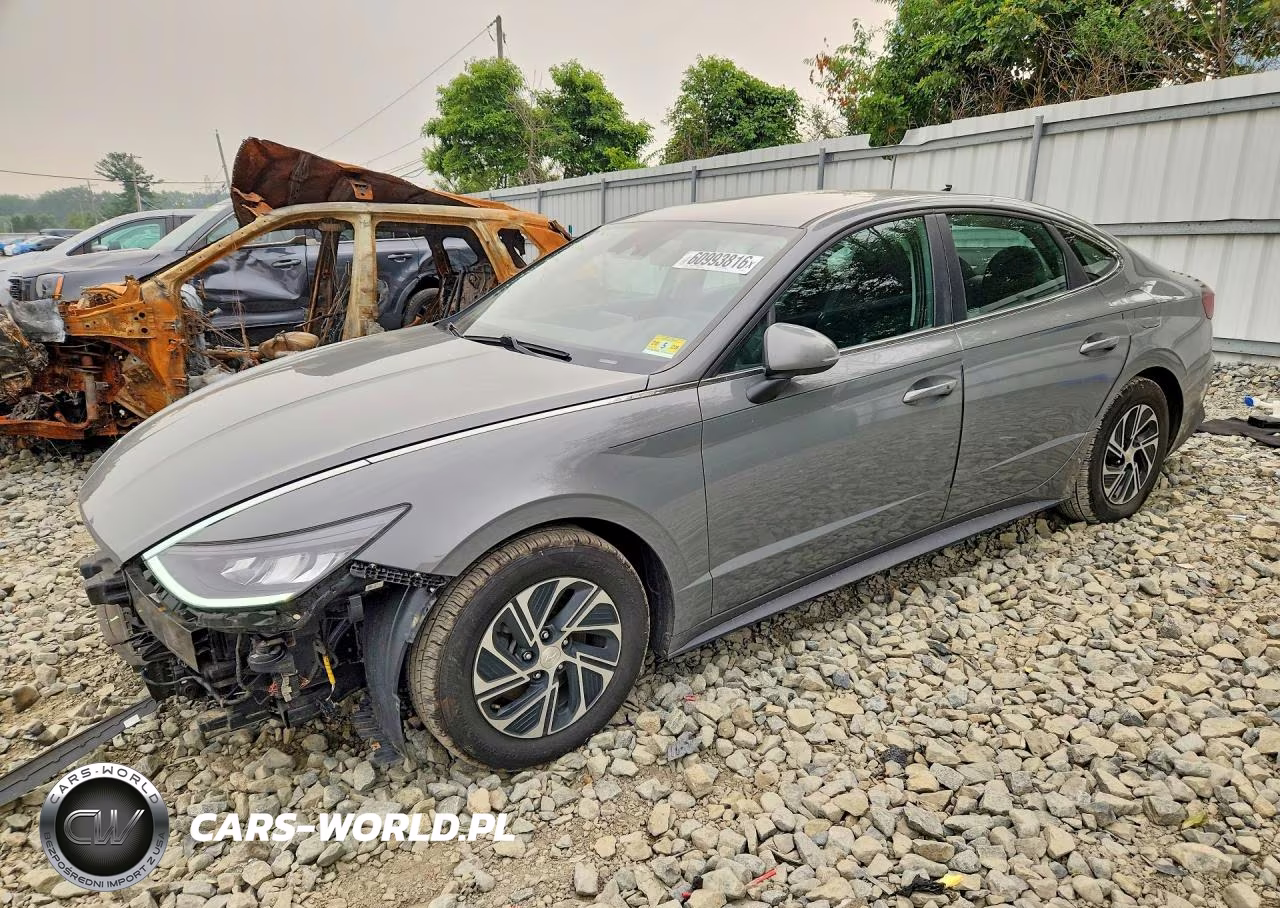 2021 Hyundai Sonata Hybrid Blue VIN:KMHL24JJ3MA020745 - 1