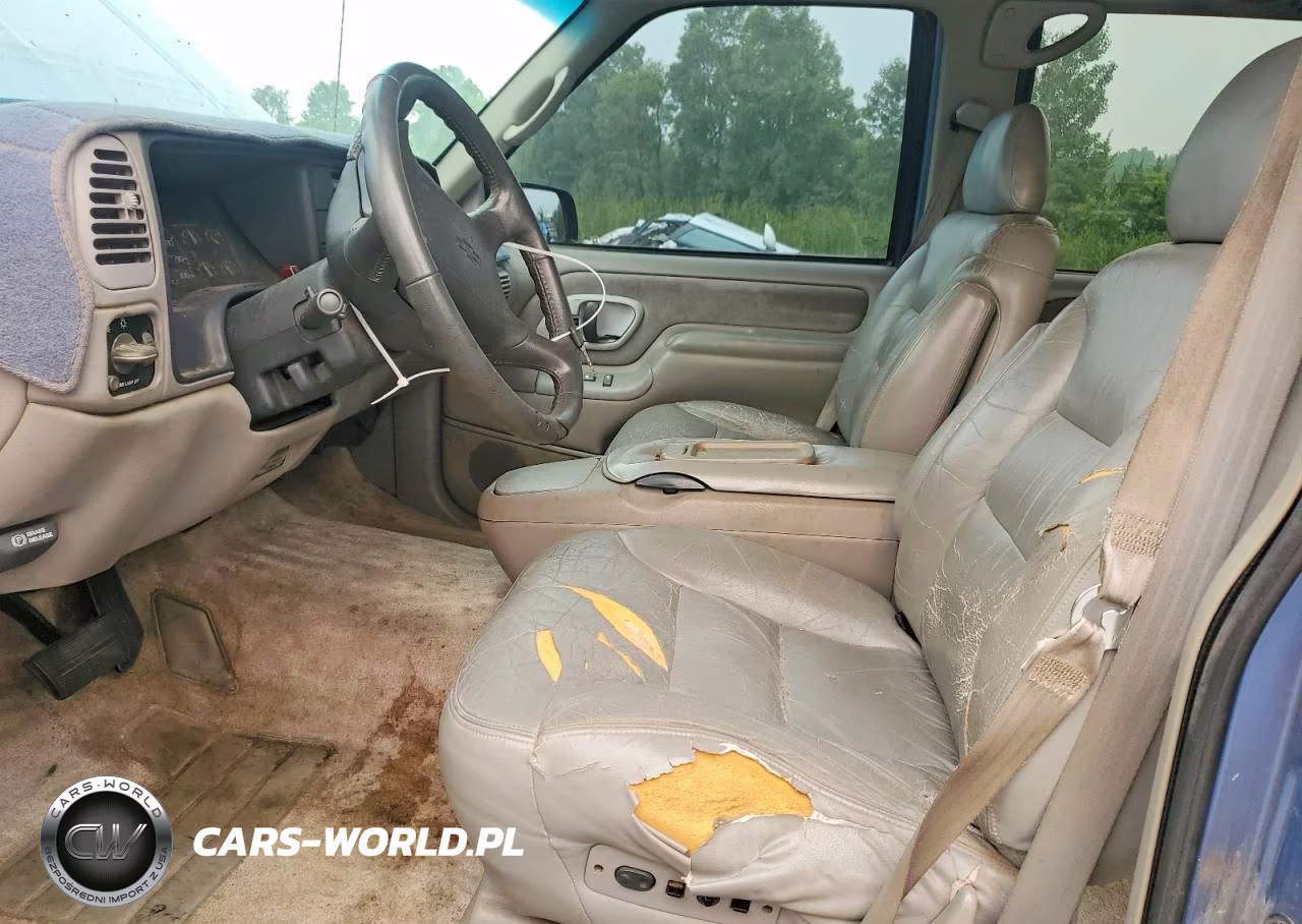 1995 Chevrolet Suburban C1500 VIN:1GNEC16K8SJ458515 - 7