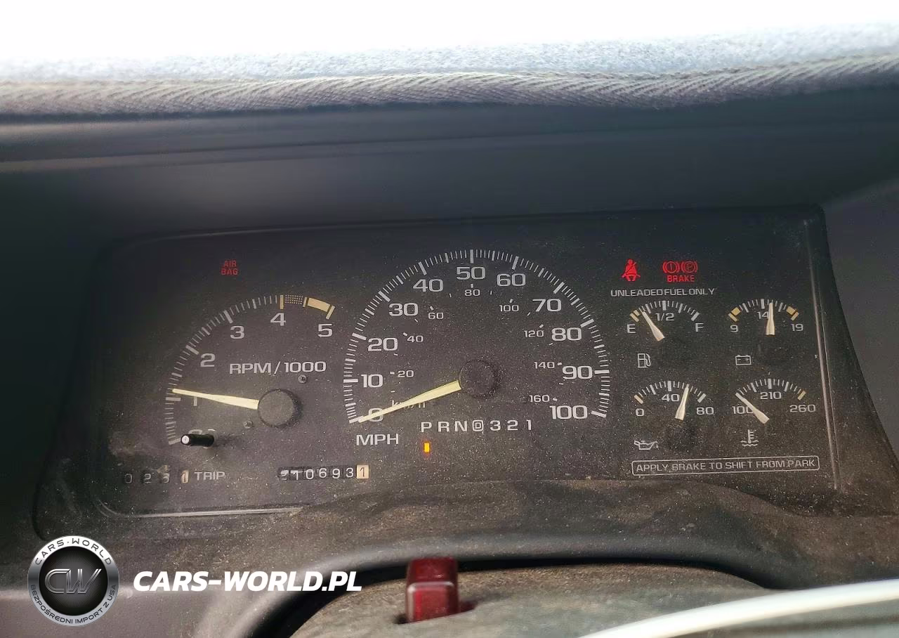 1995 Chevrolet Suburban C1500 VIN:1GNEC16K8SJ458515 - 9