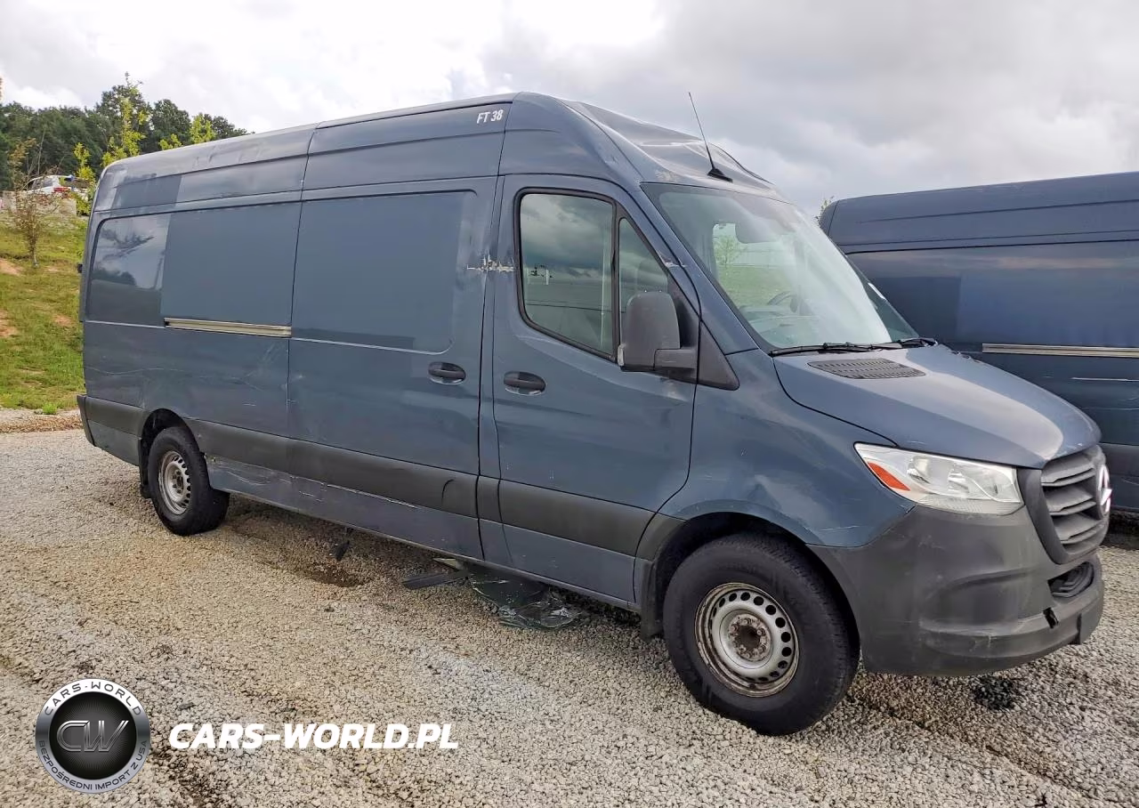 2019 Mercedes-Benz Sprinter 2500-3500 Delivery Van VIN:WD4PF1CD0KP134220 - 4