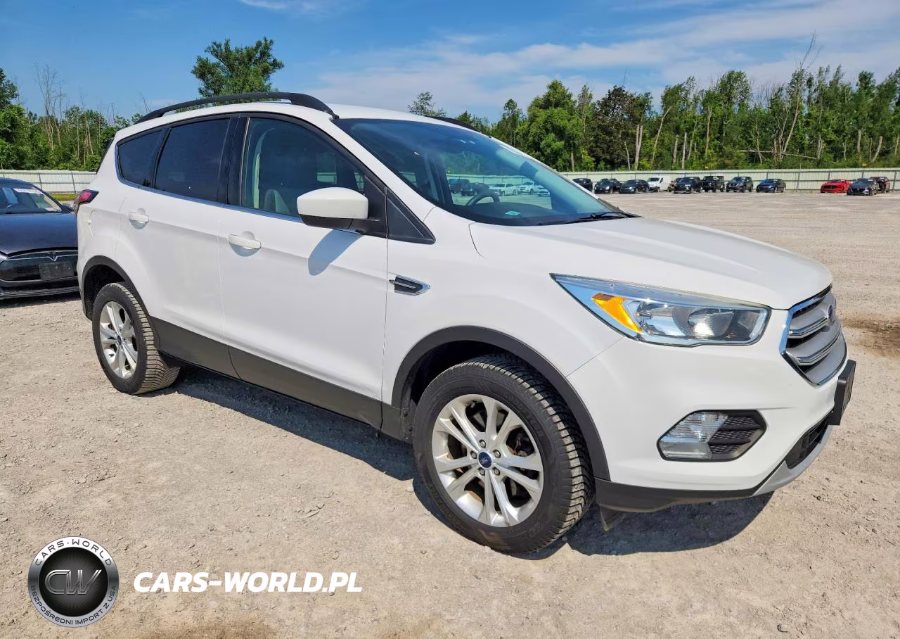 2018 Ford Escape Se VIN:1FMCU9GD1JUA81143 - 4