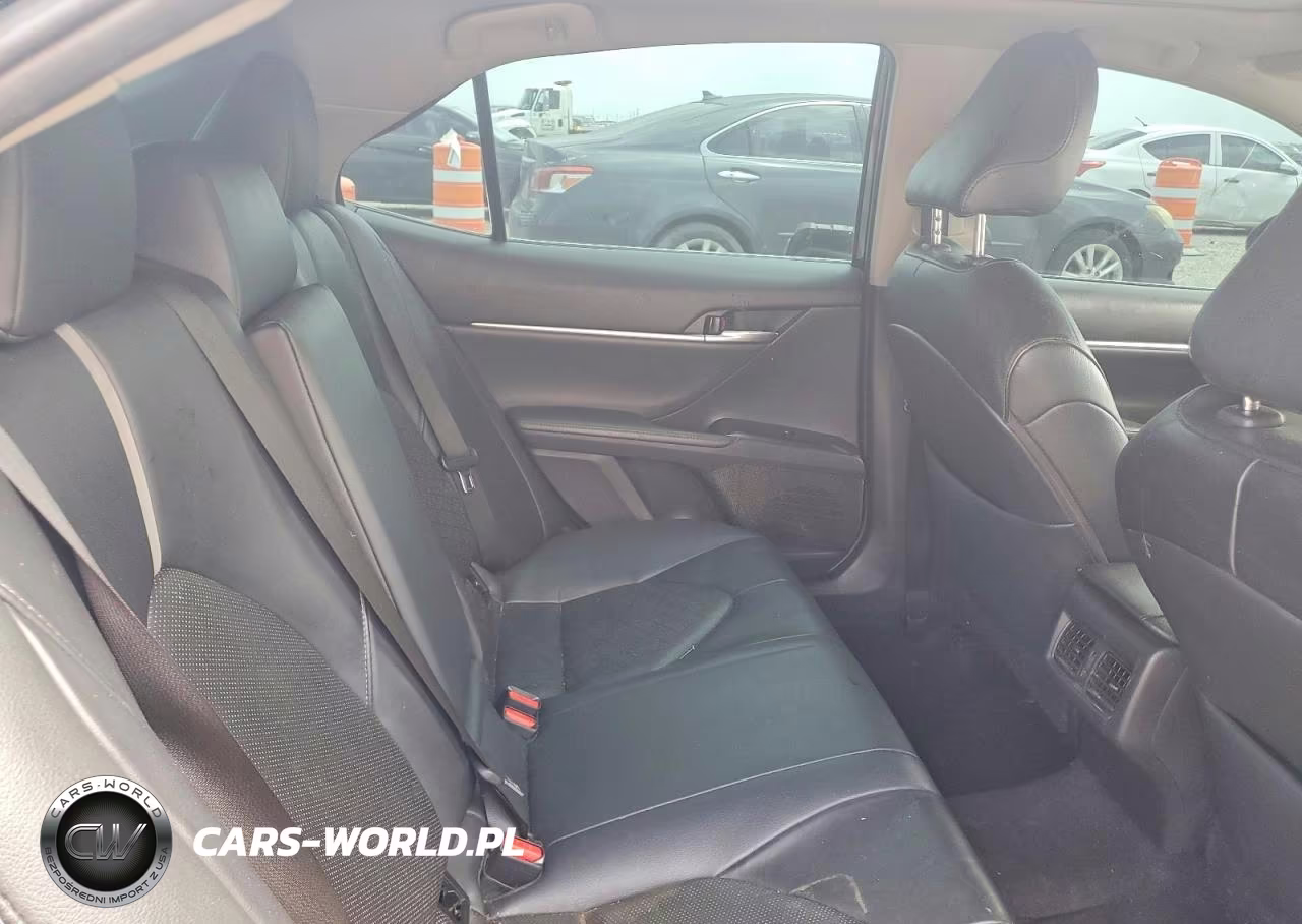 2019 Toyota Camry Xse VIN:4T1B61HK6KU813059 - 10