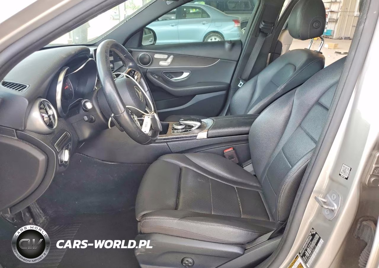 2019 Mercedes-Benz C 300 VIN:55SWF8DBXKU283125 - 7