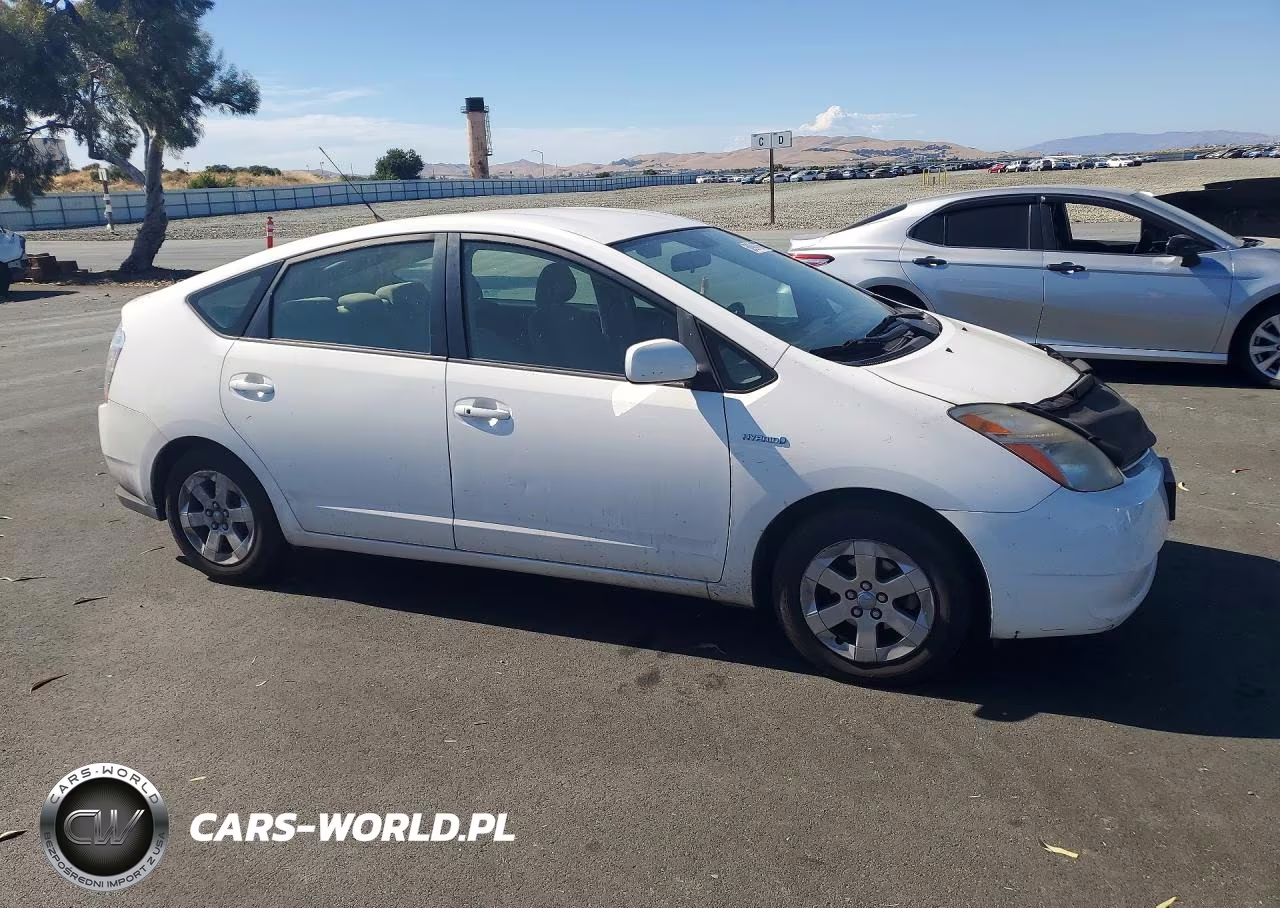 2009 Toyota Prius Base VIN:JTDKB20U193516607 - 4