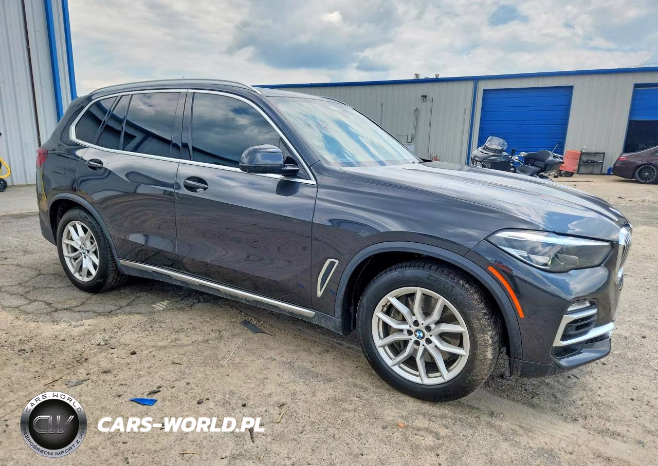 2021 BMW X5 xDrive45E VIN:5UXTA6C03M9G35774 - 4