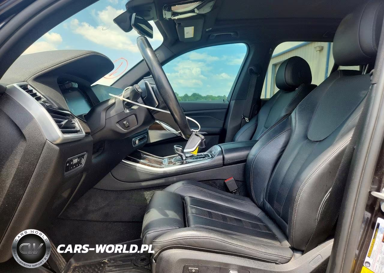 2021 BMW X5 xDrive45E VIN:5UXTA6C03M9G35774 - 7
