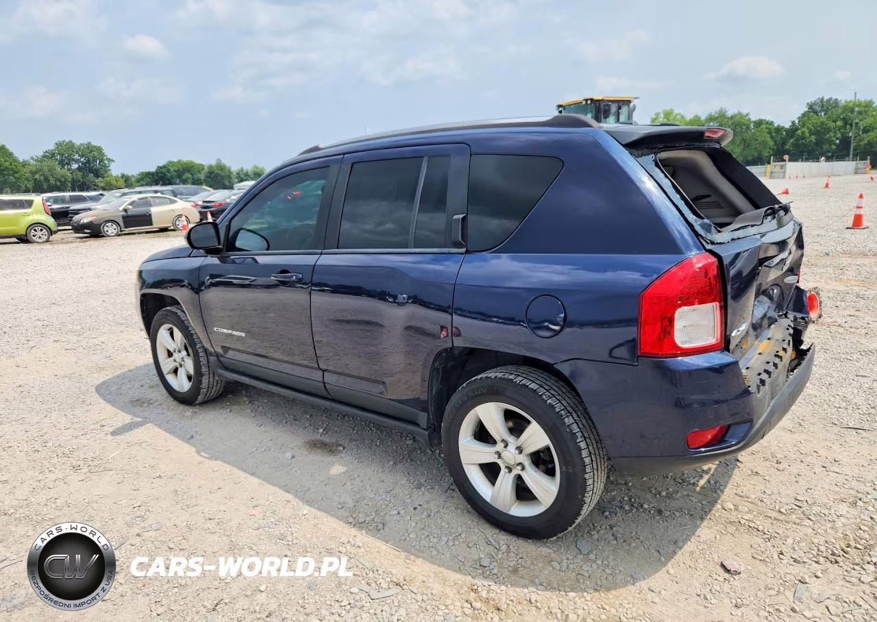 2013 Jeep Compass Latitude VIN:1C4NJDEB9DD158484 - 2