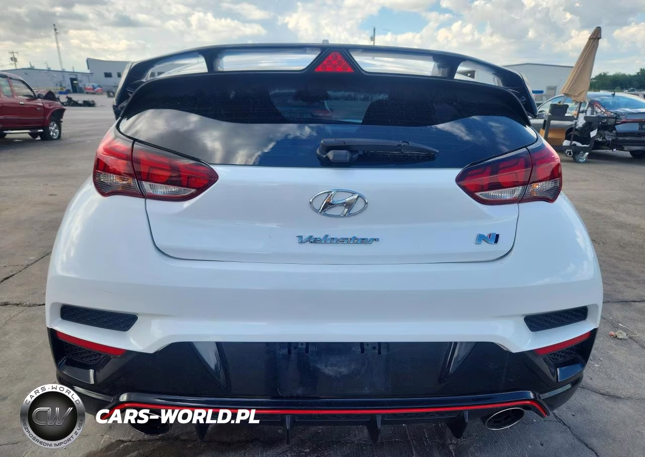 2022 Hyundai Veloster N Base VIN:KMHT36AH2NU013842 - 6