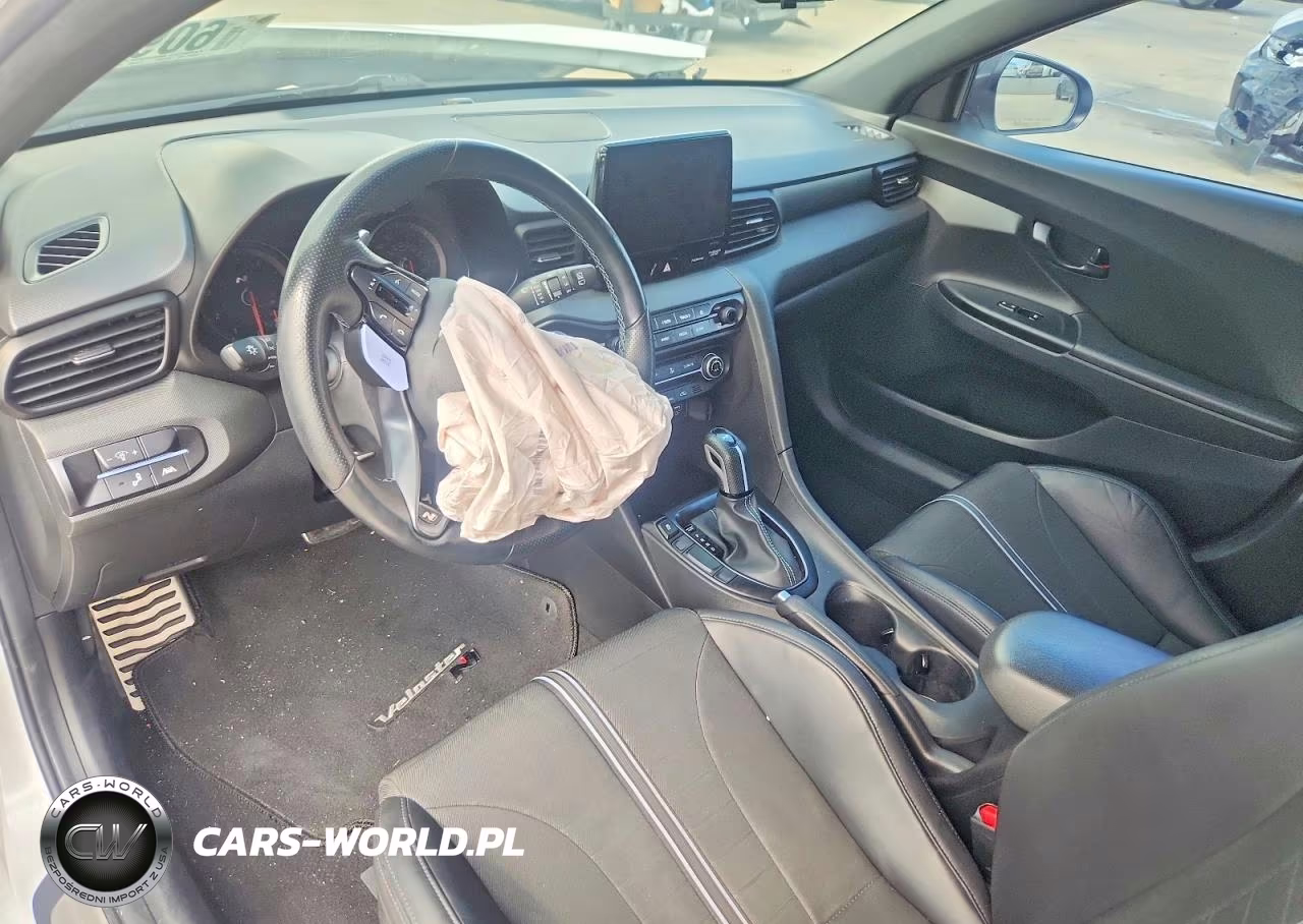 2022 Hyundai Veloster N Base VIN:KMHT36AH2NU013842 - 8