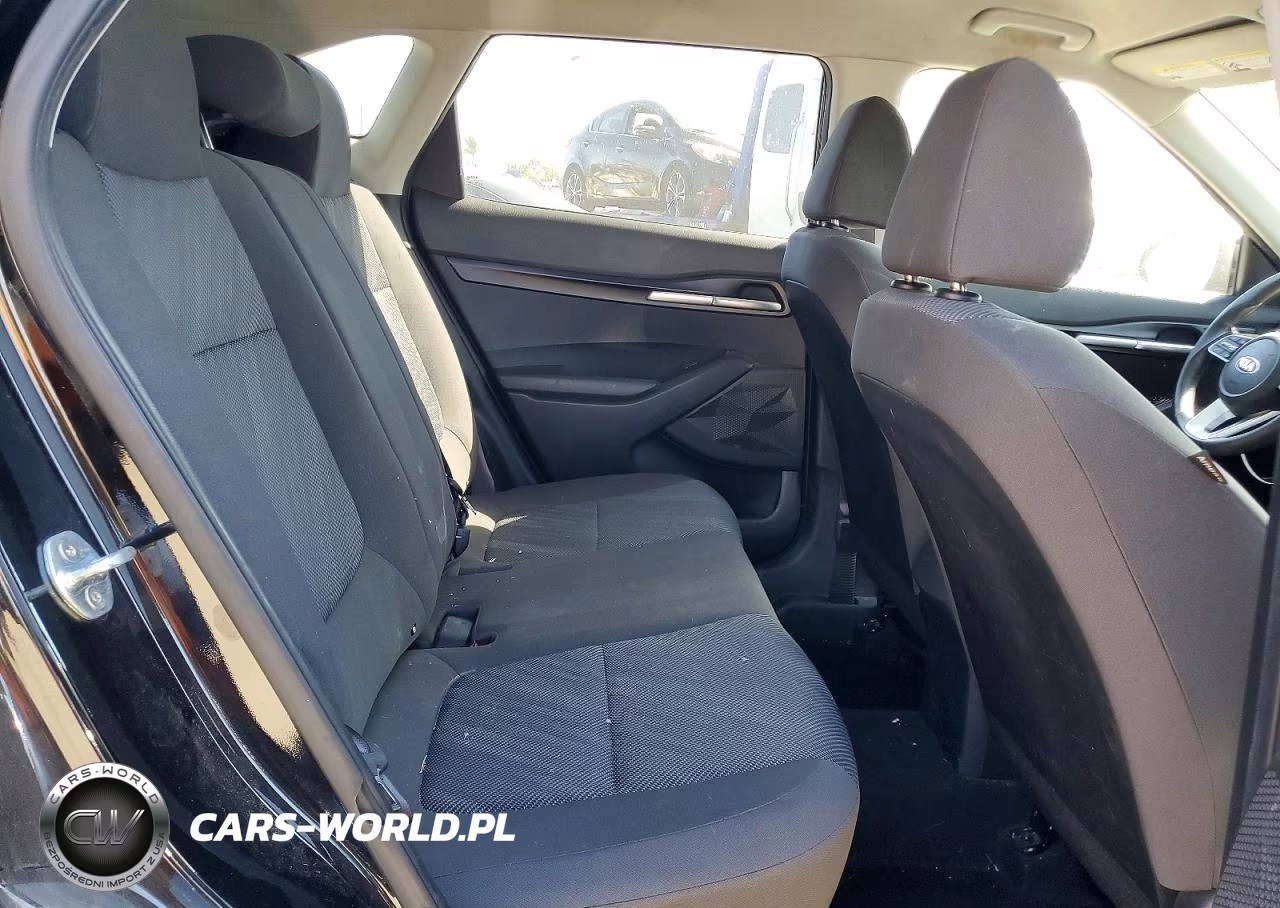 2021 Kia Seltos Lx VIN:KNDEPCAA1M7173680 - 11