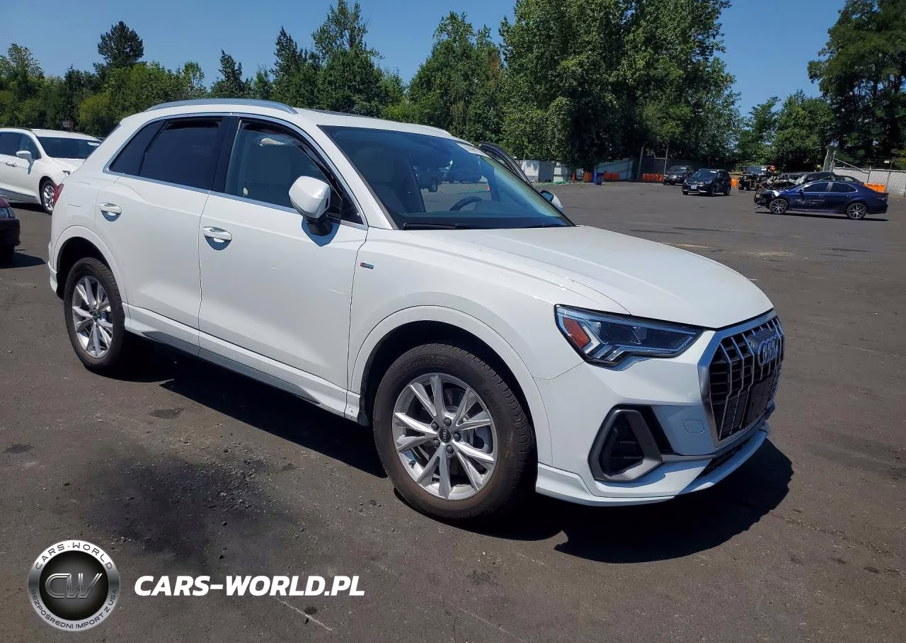 2025 Audi Q3 Premium Plus S Line 45 VIN:WA1EECF3XS1076942 - 4
