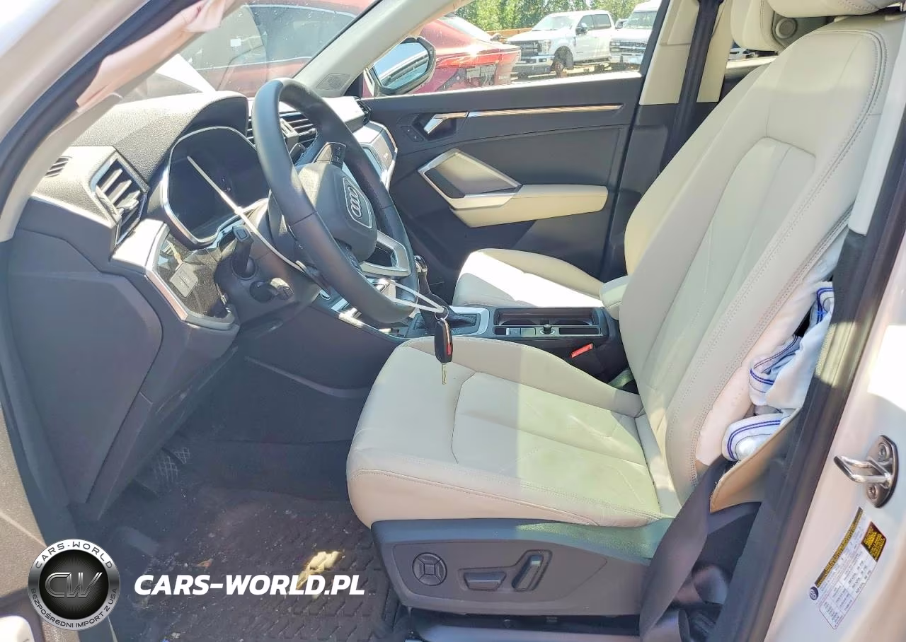 2025 Audi Q3 Premium Plus S Line 45 VIN:WA1EECF3XS1076942 - 7