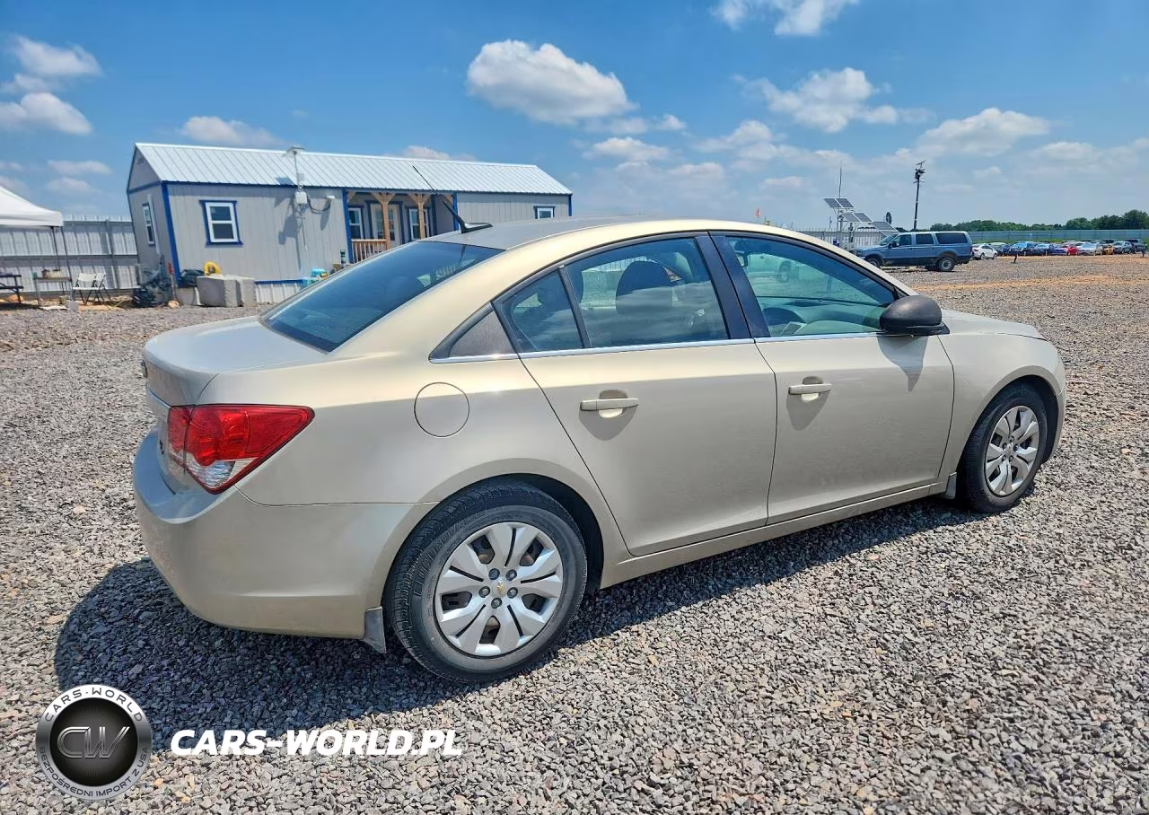 2012 Chevrolet Cruze Ls VIN:1G1PC5SH4C7208568 - 3