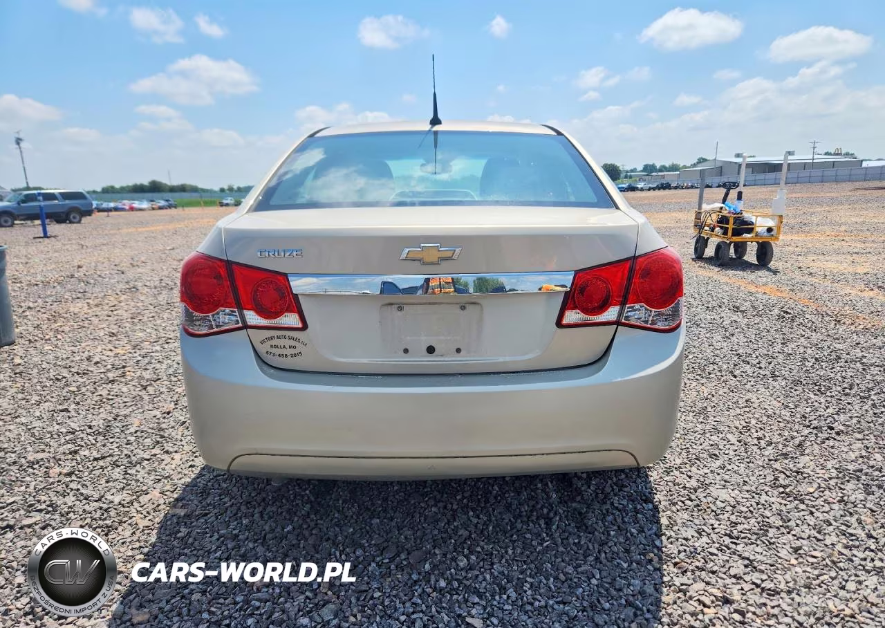2012 Chevrolet Cruze Ls VIN:1G1PC5SH4C7208568 - 6