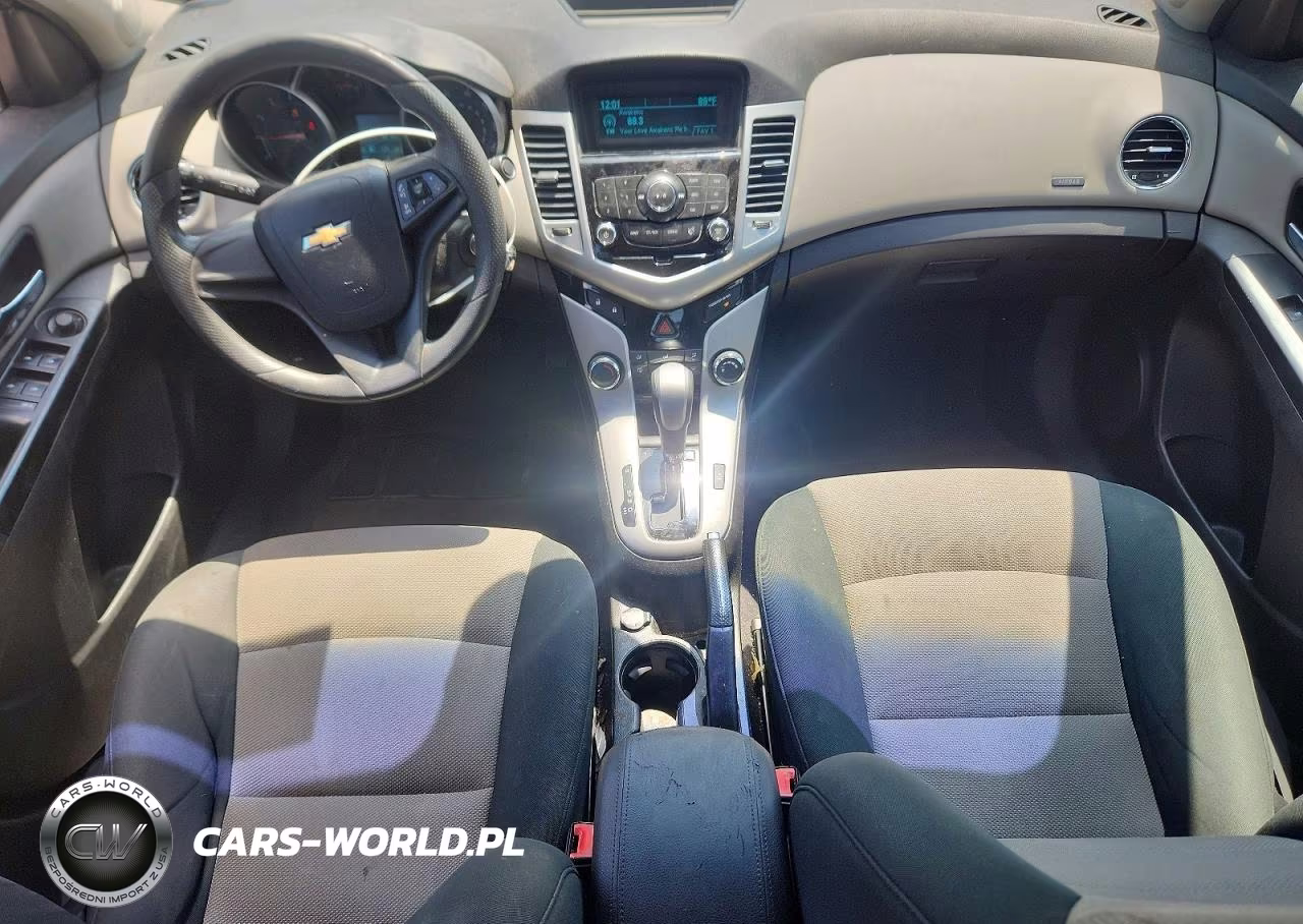 2012 Chevrolet Cruze Ls VIN:1G1PC5SH4C7208568 - 8