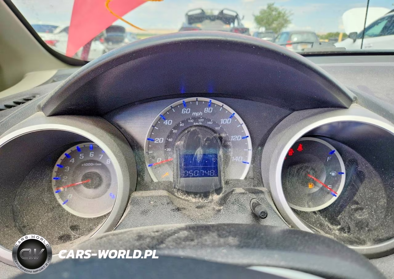 2013 Honda Fit VIN:JHMGE8H39DC021171 - 9