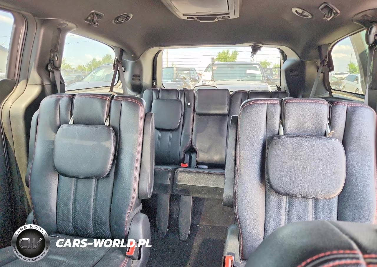 2019 Dodge Grand Caravan VIN:2C4RDGEG6KR711320 - 10