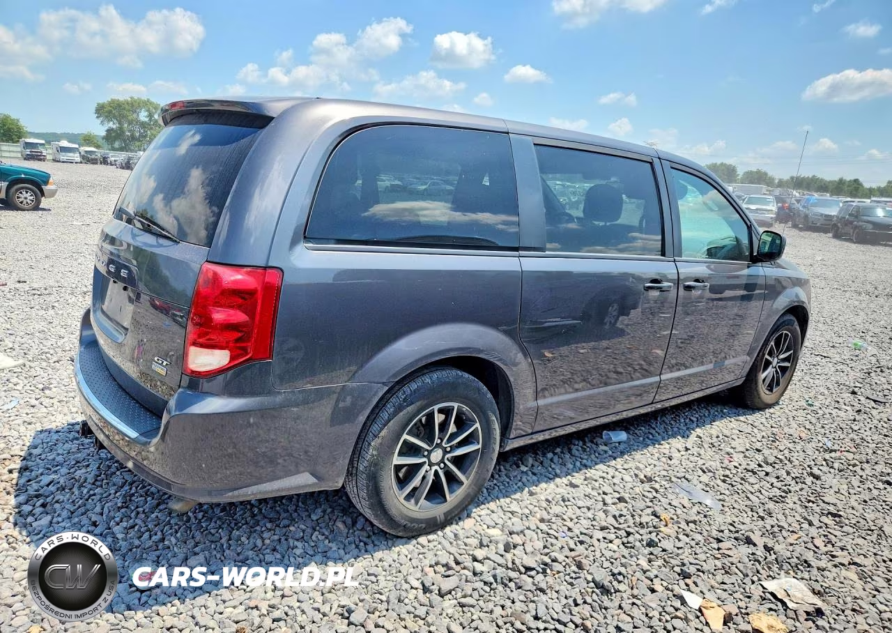 2019 Dodge Grand Caravan VIN:2C4RDGEG6KR711320 - 3