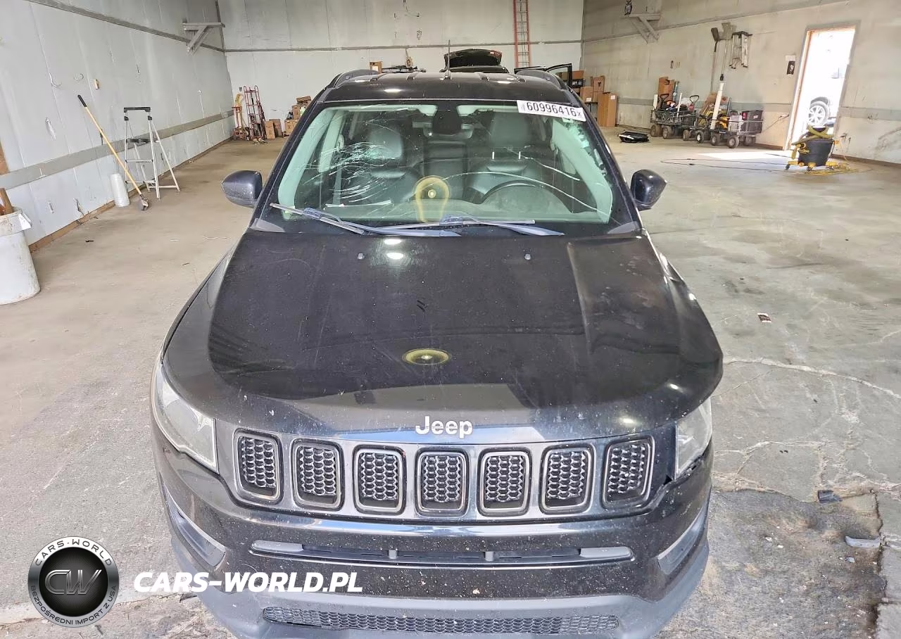 2018 Jeep Compass Latitude VIN:3C4NJDBB2JT345205 - 5