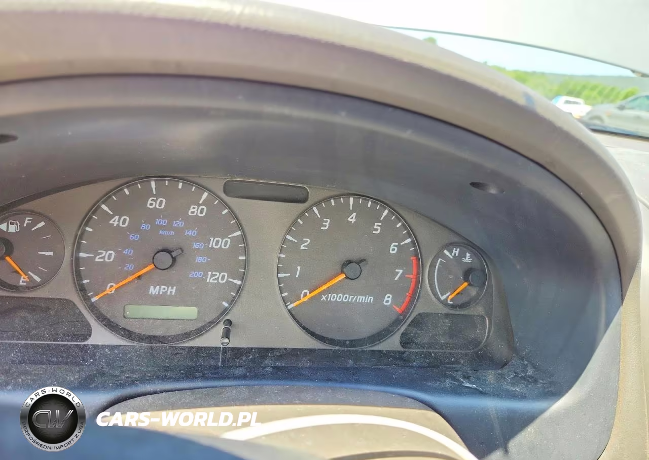 2002 Nissan Sentra Xe VIN:3N1CB51D62L648747 - 9