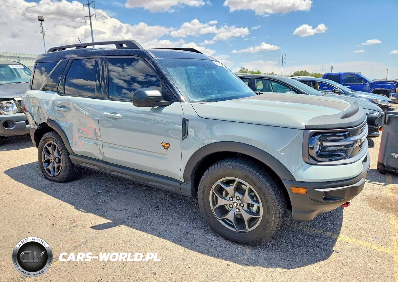 2023 Ford Bronco Sport Badlands VIN:3FMCR9D92PRD08907 - 4