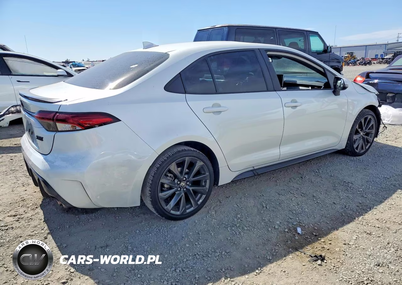 2024 Toyota Corolla Xse VIN:5YFT4MCE5RP212203 - 3