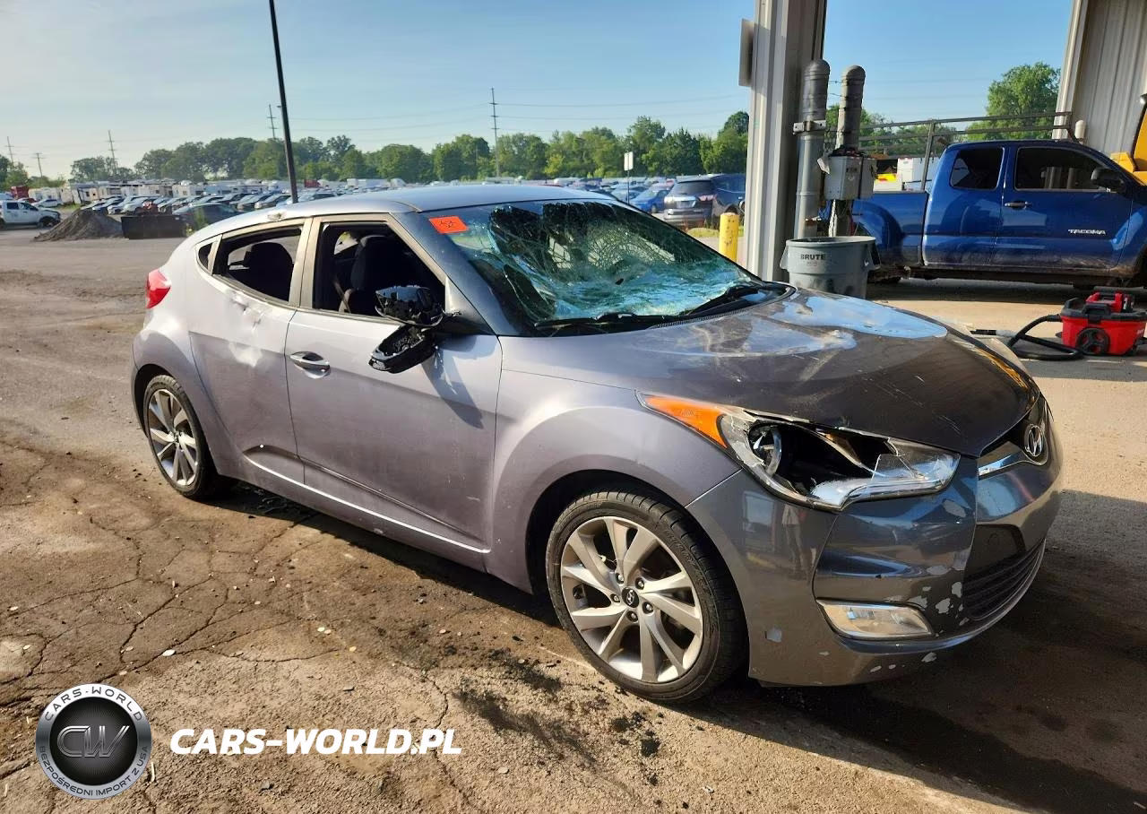 2017 Hyundai Veloster Base VIN:KMHTC6AD5HU309567 - 4